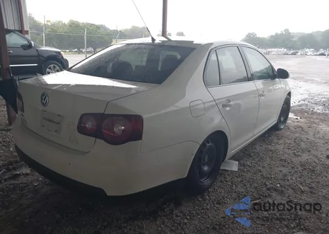 2009 Volkswagen Jetta S z USA, uszkodzony, nr VIN 3VWJM71K79M077036